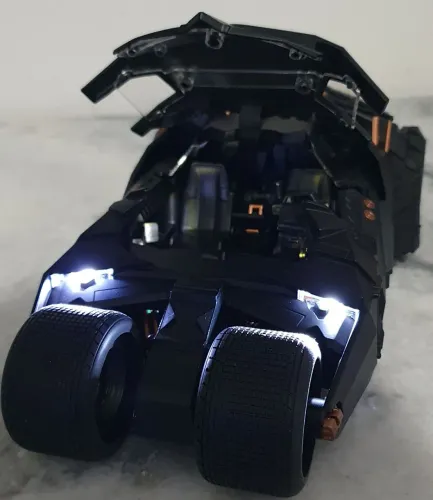 Batman Cavaleiro das Trevas Batmovel Thumbler novo 1:18