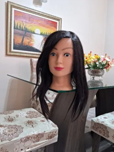Cabeça de Treino Manequim Cabeleireiro Cabelo Longo + Suporte de Mesa (Seminovo)