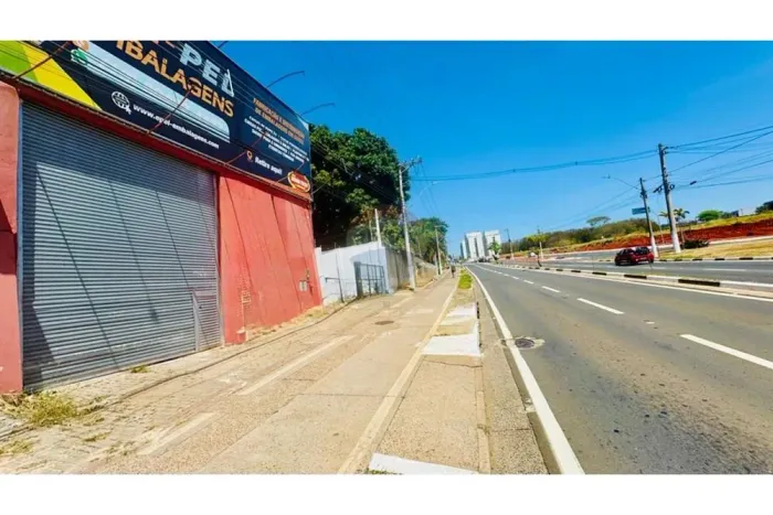 Barracão para Locação na Avenida Santana Parque Ortolândia R$ 10.000,00 Mensais