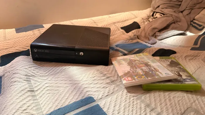 Xbox 360 Slim
