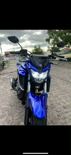 Fz25. Pra sair rápido!