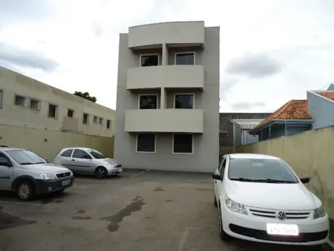 Alugo apartamento de 1 quarto com sacada no Hauer