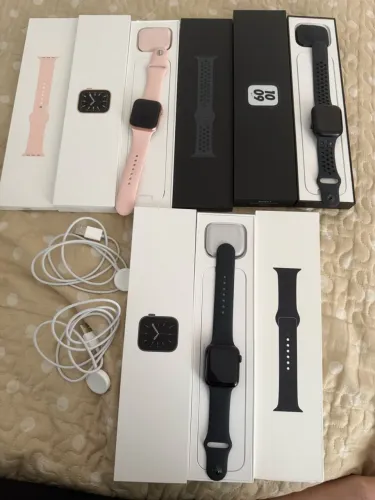 3 Apple Watches Serie 6 e 7
