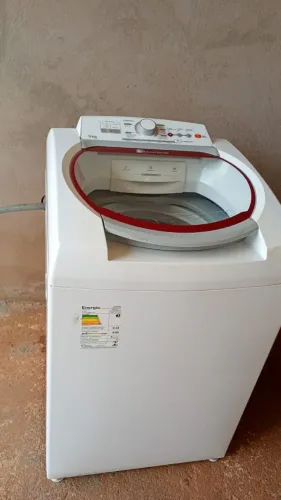 Máquina de lavar roupa 11 kg Brastemp 