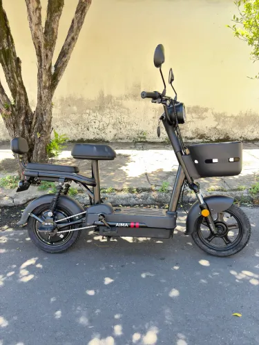 Aima mini elétrica