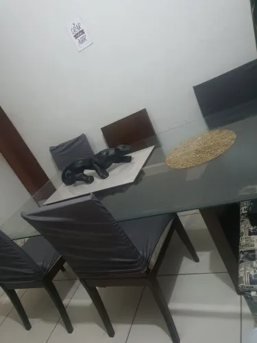 Mesa grande para sala ou escritório, 6 poltronas Muito linda e conservada