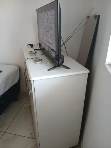 Cômoda, tv32 philco,mouse game e vídeo game retro snes