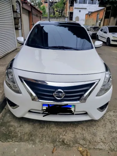 Nissan Versa Unique 1.6 16V Flex 4P Mec. 2016