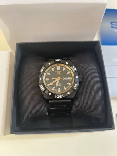 Seiko 5