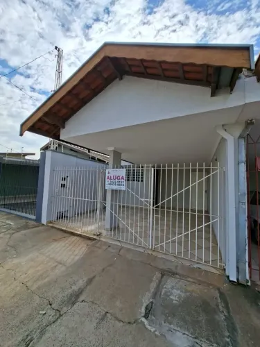 Imóvel para venda possui 90 metros quadrados com 2 quartos