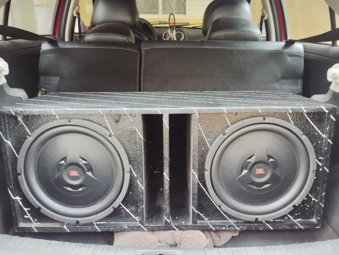 Caixa de som automotivo 2 JBL de 12 com Módulo Sounddigital 800.4 Evo