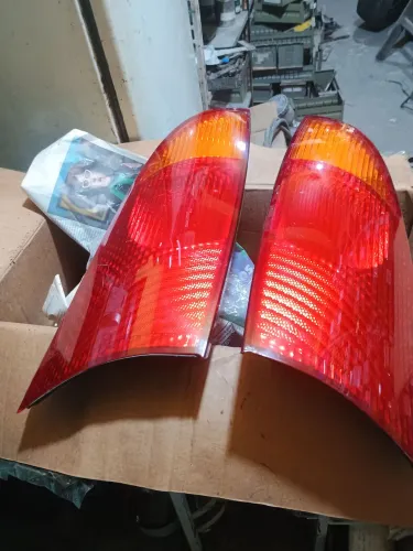 Lanterna traseira do Focus 99a 04