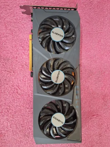 Placa de Vídeo Radeon RX6600 SOMENTE VENDA!