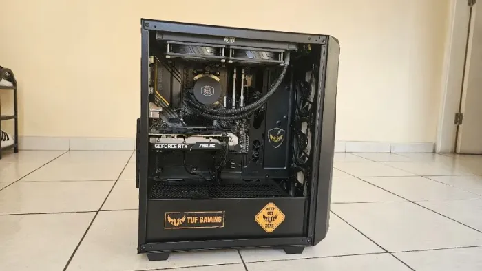 PC Gamer Ryzen 5 5600 + RTX 3060 12GB + 16GB RAM + SSD NVMe 1TB