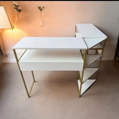 Mesa L para Nail Designer