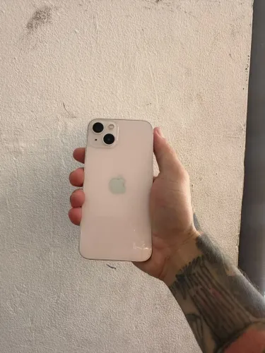 iPhone 13