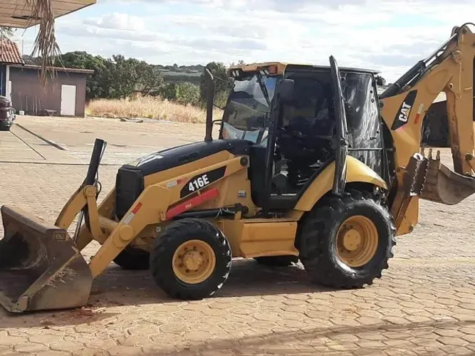 Caterpilla 416E 4X4