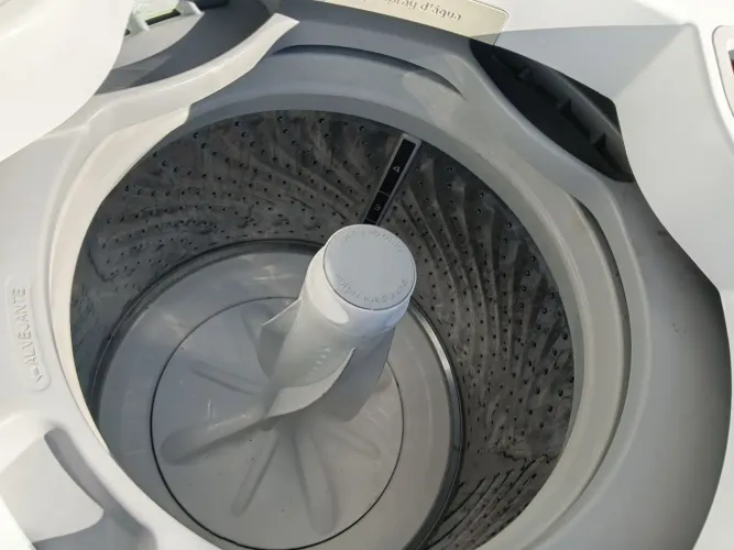 Máquina de lavar roupa 12Kg