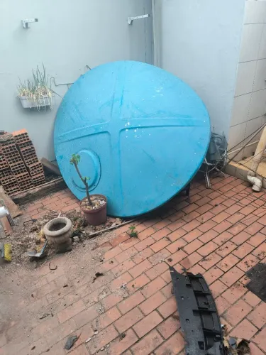 Vendo tampa de caixa dagua de 10000 litros