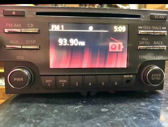 Rádio som nissan  sentra  2013 origi