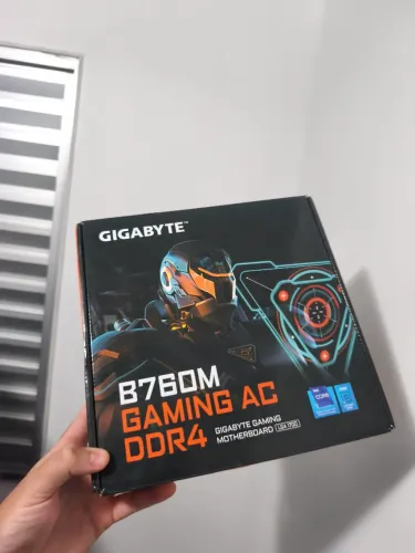 Placa mãe Gigabyte B760M Gaming AC DDR4 - Socket LGA1700