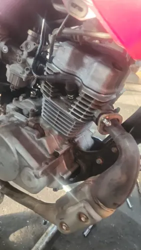 Contrato ajudante mecânico moto 