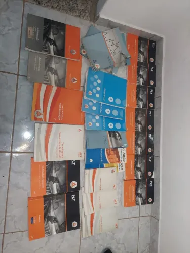 Livros Curso Administração - diversas Matérias