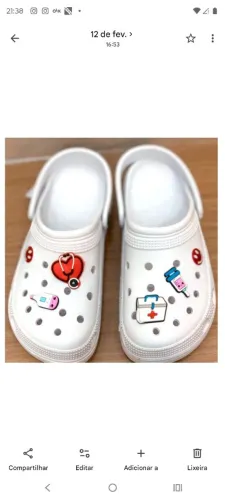 Crocs feminina usada uma x só 36