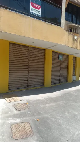 Ponto comercial/Loja/Box para aluguel com 60 metros quadrados em Duque de Caxias