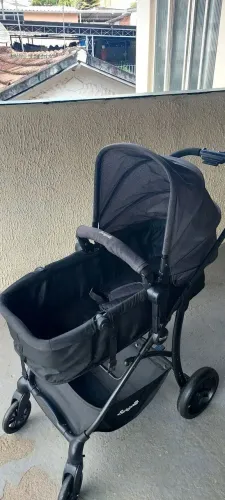 CARRINHO DE BEBE + BEBE CONFORTO