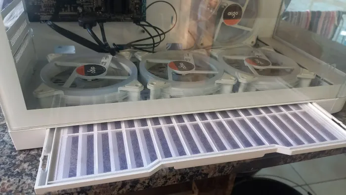 Troco/Vendo PC para uso diário/jogos "básicos"