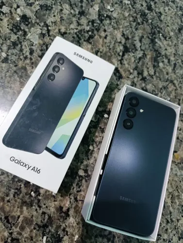 É um Samsung A16 em perfeito estado