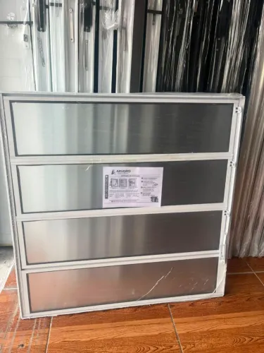 VITRÔ BASCULANTE PARA BANHEIRO - BRANCO