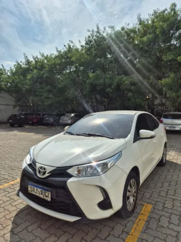 Toyota Yaris XL Sedan 1.5 Flex 16V 4P Aut. 2024