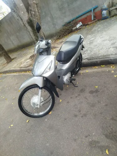 Vendo biz 125 valor 7900