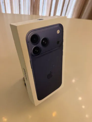 IPHONE 17 PRO MAX LACRADO