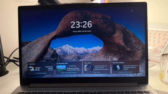 Notebook Lenovo i3 12º - 8 RAM - 256GB SSD - Unica Dona