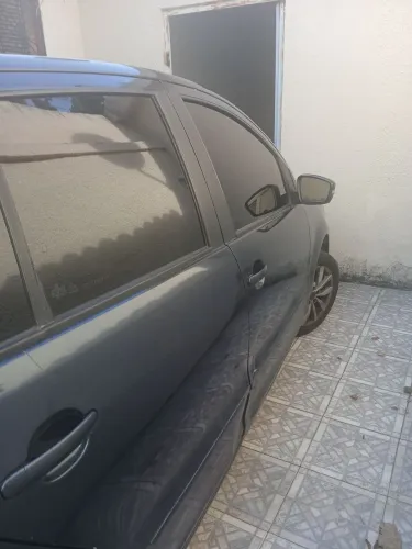 Volkswagen Fox 1.0 MI Total Flex 8V 5P 2014