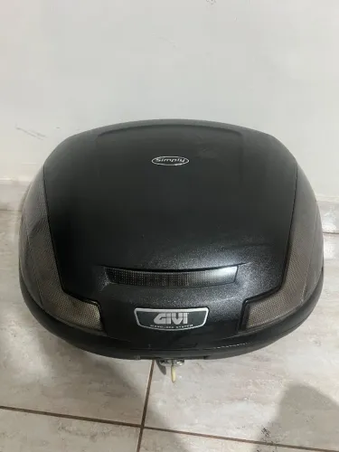 BAÚ GIVI USADO EM PERFEITO ESTADO!