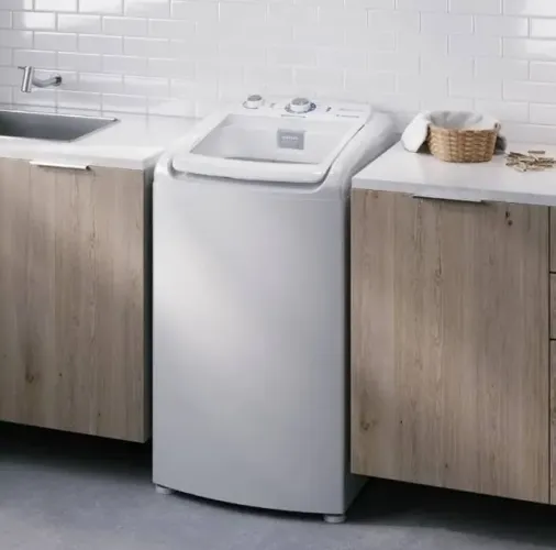 Máquina de Lavar Eletrolux 9kg