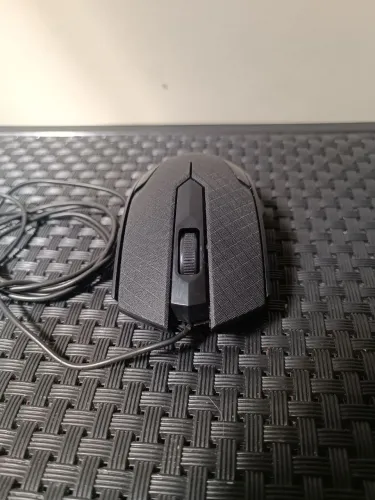 Mouse comum, falhando o deslizar