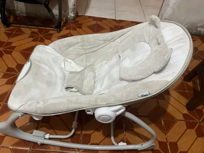 Cadeira de balanço bebê