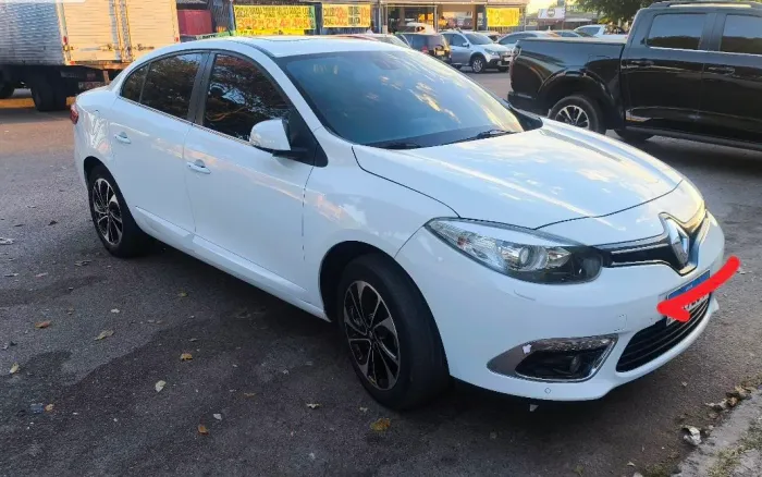 Renault Fluence Sedan Privilège 2.0 16V Flex AUT 2016