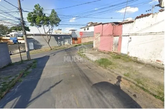 Lote de 360 m² à Venda no Bairro Santa Terezinha Belo Horizonte