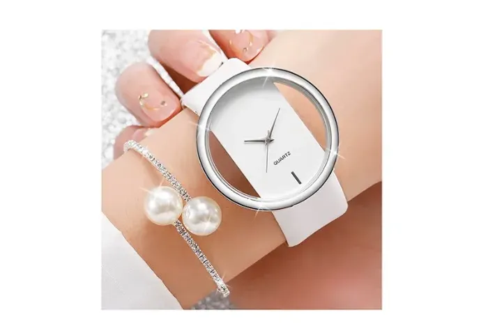 Relógio Feminino Pulseira de Couro, Mais Bracelete Pérola Com Strass, Moda Oco Dial