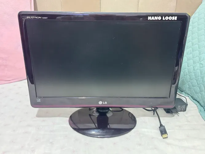 Monitor LG Flatron E2050T 20"