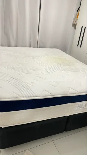 Cama Box Queen