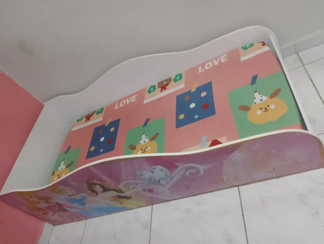 Cama infantil de menina 