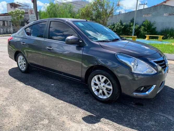 Nissan Versa SV 1.6 16V Flexstart 4P Aut. 2017