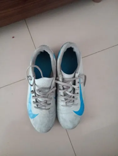 Chuteira de campo Nike